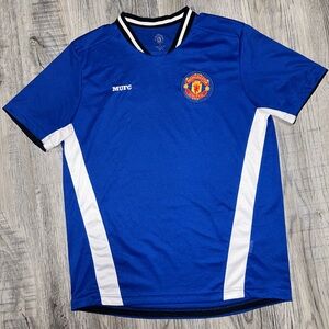Manchester United training jersey size medium